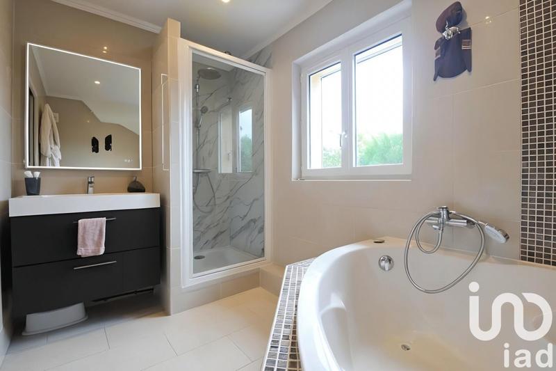 Maison - 134 m² - 5 pièces