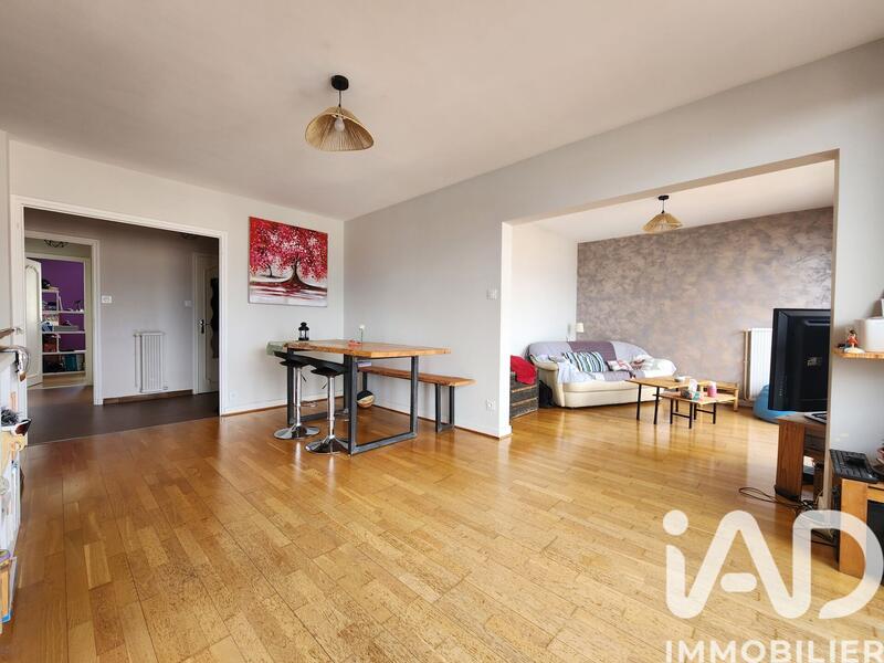 Appartement - 82 m² - 4 pièces