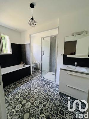 Maison - 105 m² - 4 pièces