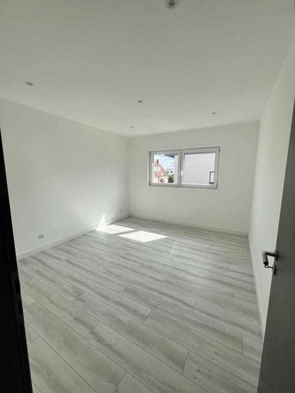 Maison traditionnelle - 150 m² - 6 pièces