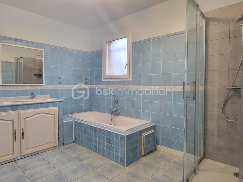 Villa - 115 m² - 5 pièces