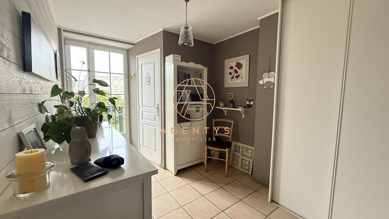Maison - 157 m² - 8 pièces
