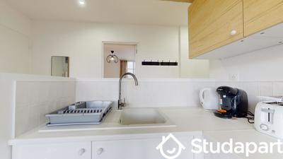 Chambre - 11 m² - 1 pièce