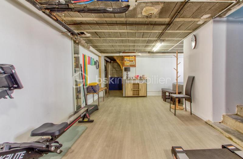 Maison - 143 m² - 6 pièces