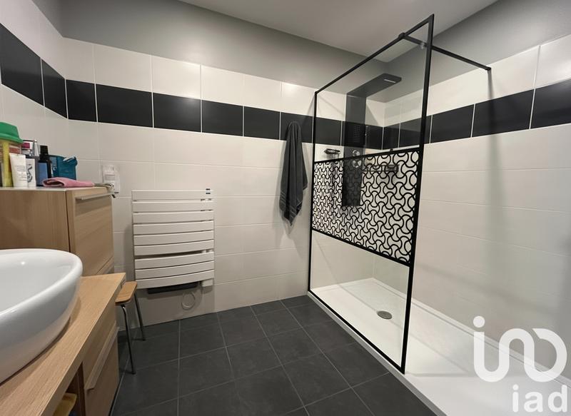 Appartement - 101 m² - 3 pièces