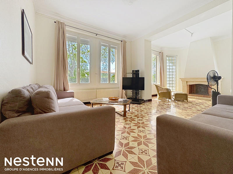 Maison - 184 m² - 7 pièces