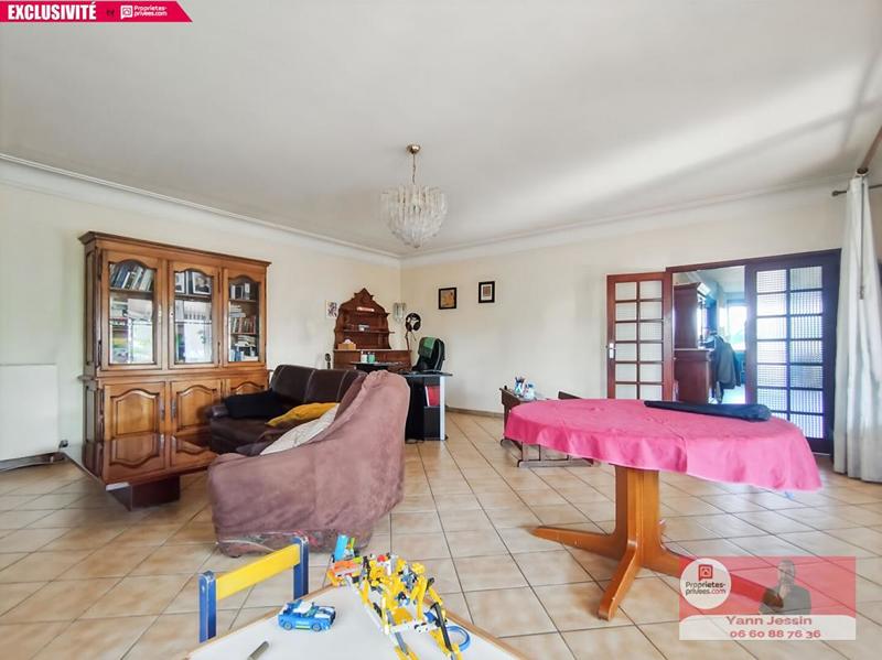 Maison - 180 m² - 6 pièces