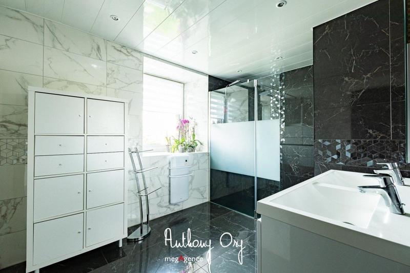 Maison de campagne - 258 m² - 9 pièces