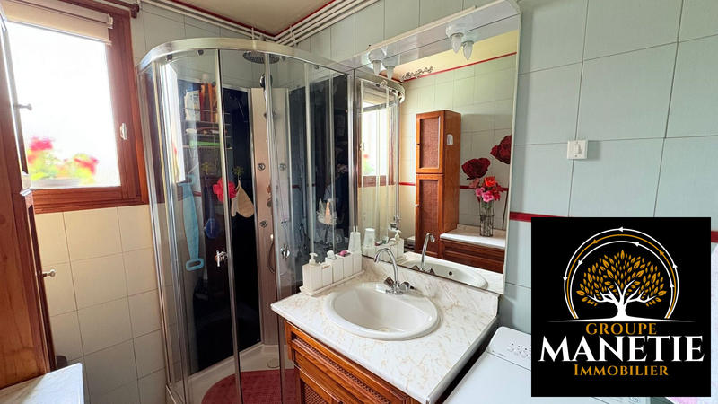 Maison - 88 m² - 6 pièces