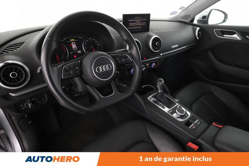 Audi A3 sportback 40 Tfsi Design Quattro s tronic 190 ch