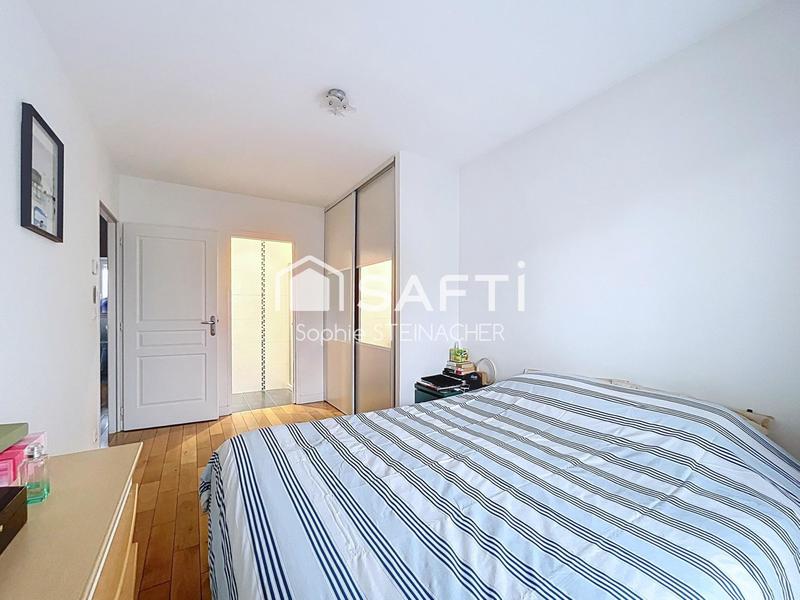 Maison - 135 m² - 6 pièces