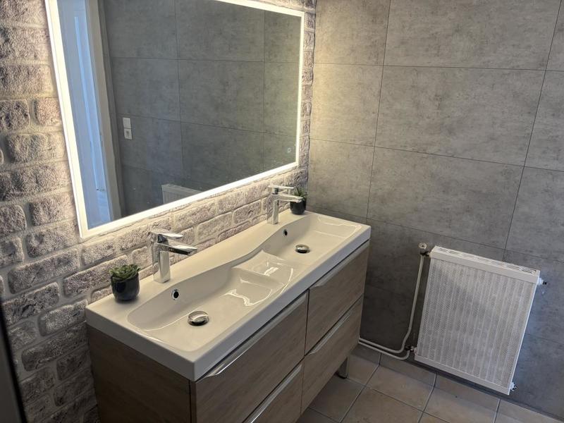 Appartement - 87 m² - 5 pièces