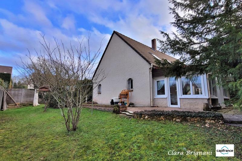 Maison de ville - 191 m² - 11 pièces