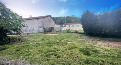 Terrain constructible - 237 m²