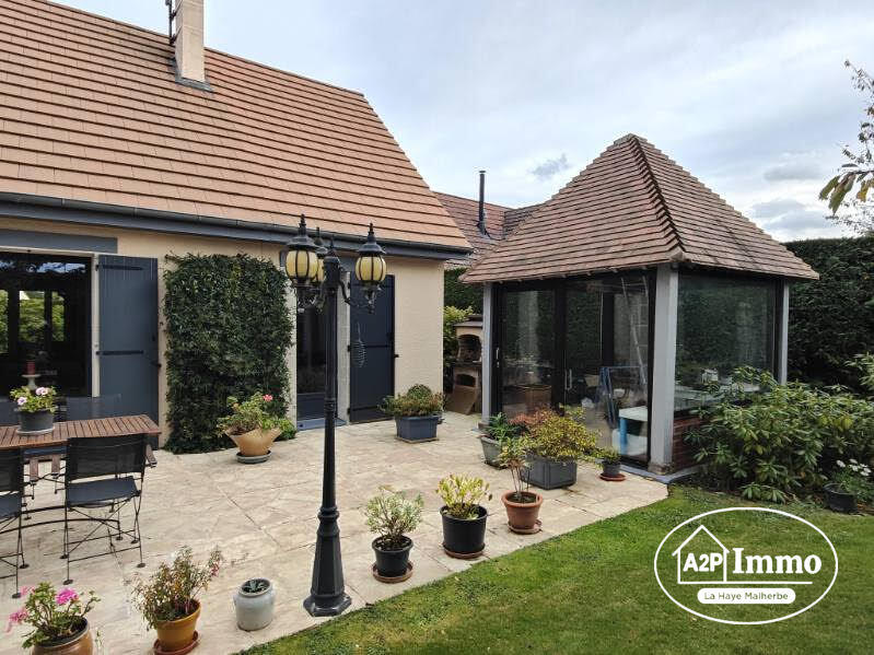 Maison - 135 m² - 6 pièces