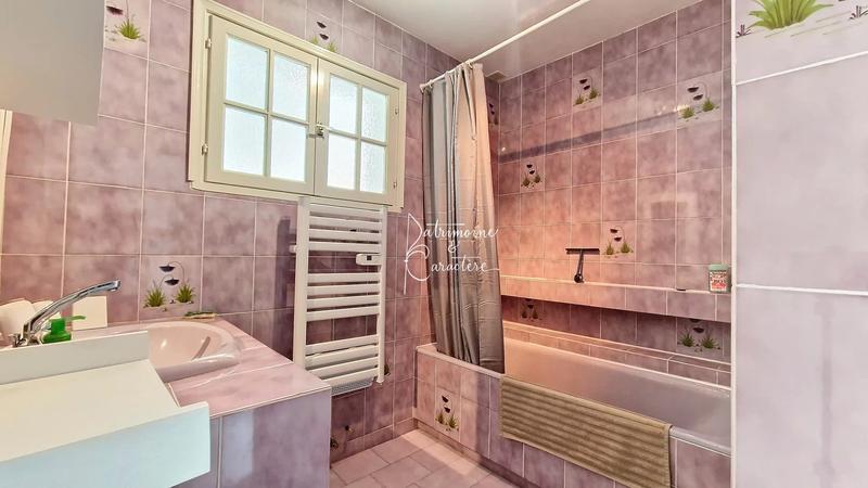 Maison - 105 m² - 6 pièces