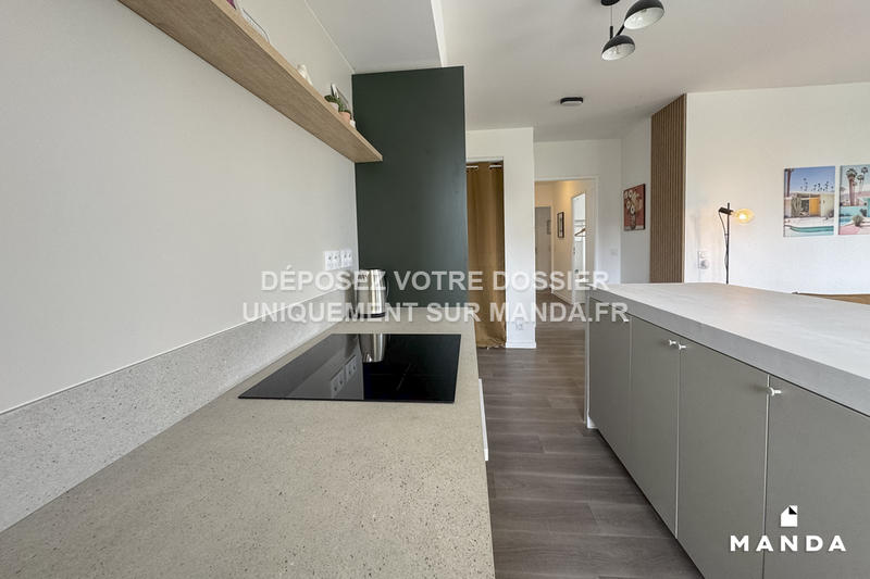 Chambre - 9 m² - 4 pièces