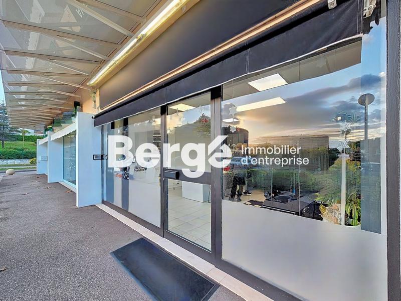 Local commercial - 54 m²