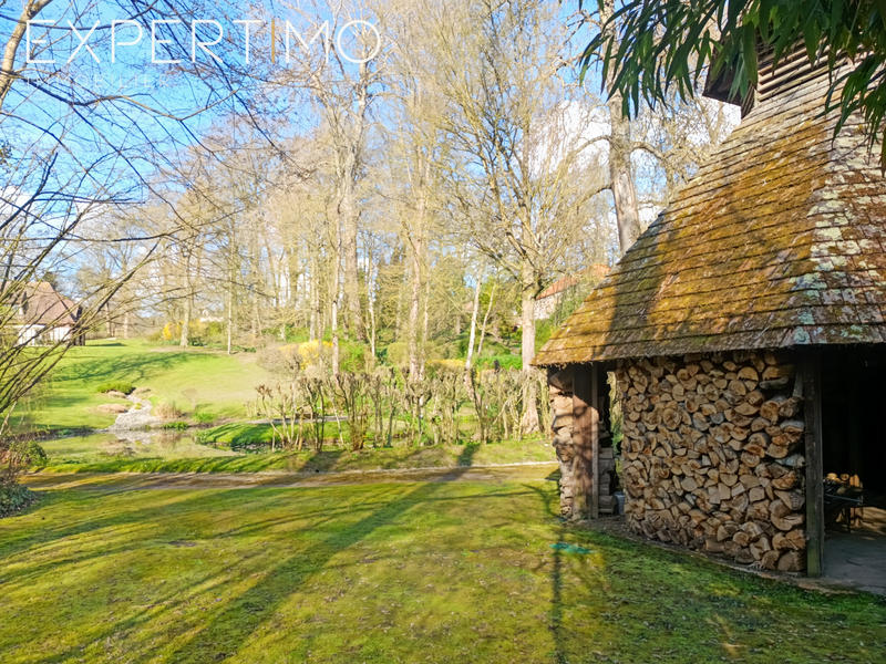 Maison - 388 m² - 11 pièces