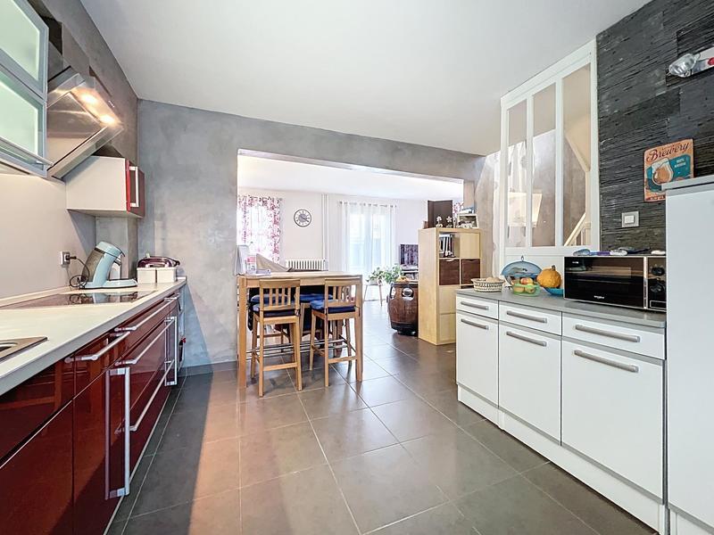 Maison - 84 m² - 4 pièces