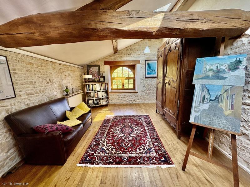 Maison en pierre - 148 m² - 5 pièces