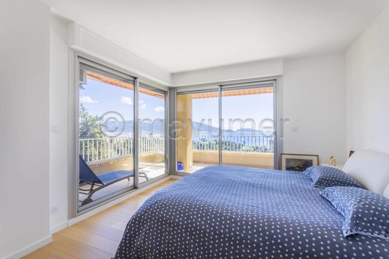 Appartement - 103 m² - 3 pièces