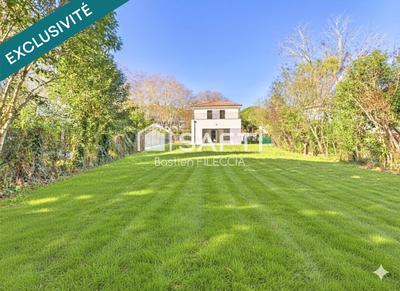 Maison - 150 m² - 6 pièces