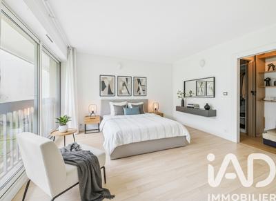 Appartement - 86 m² - 4 pièces