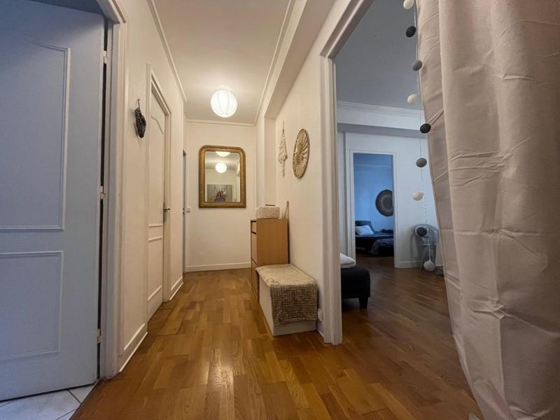 Appartement - 75 m² - 3 pièces