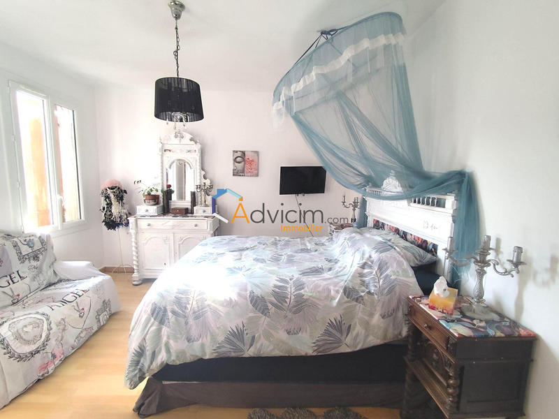 Maison - 131 m² - 7 pièces