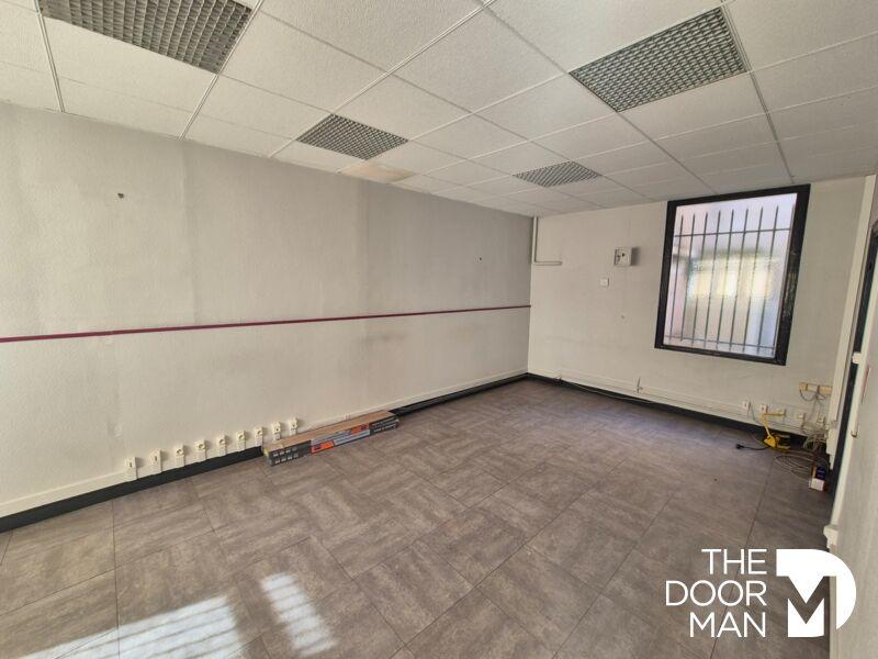 Immeuble - 136 m² - 6 pièces