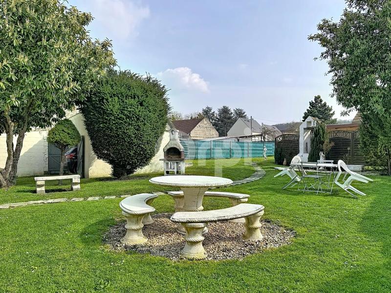 Maison - 85 m² - 4 pièces