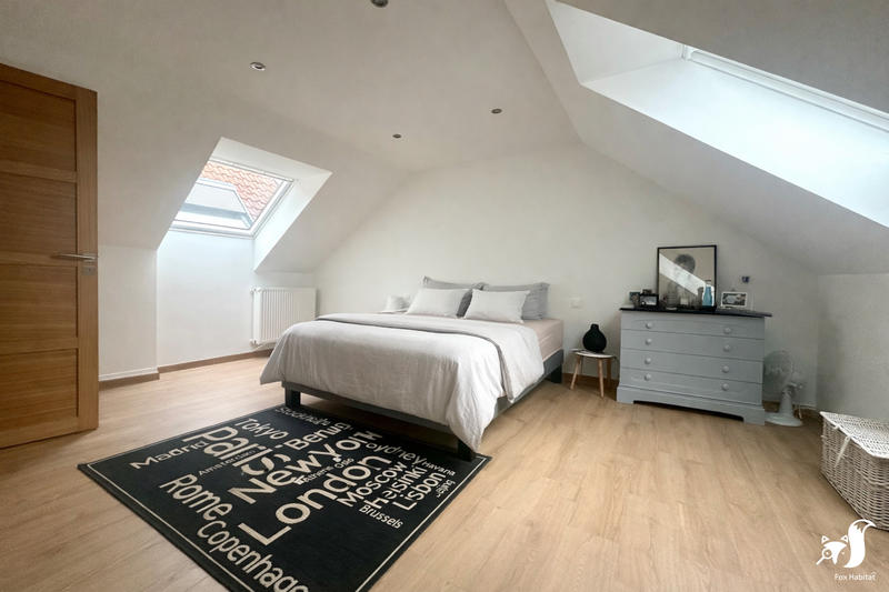 Maison - 150 m² - 4 pièces