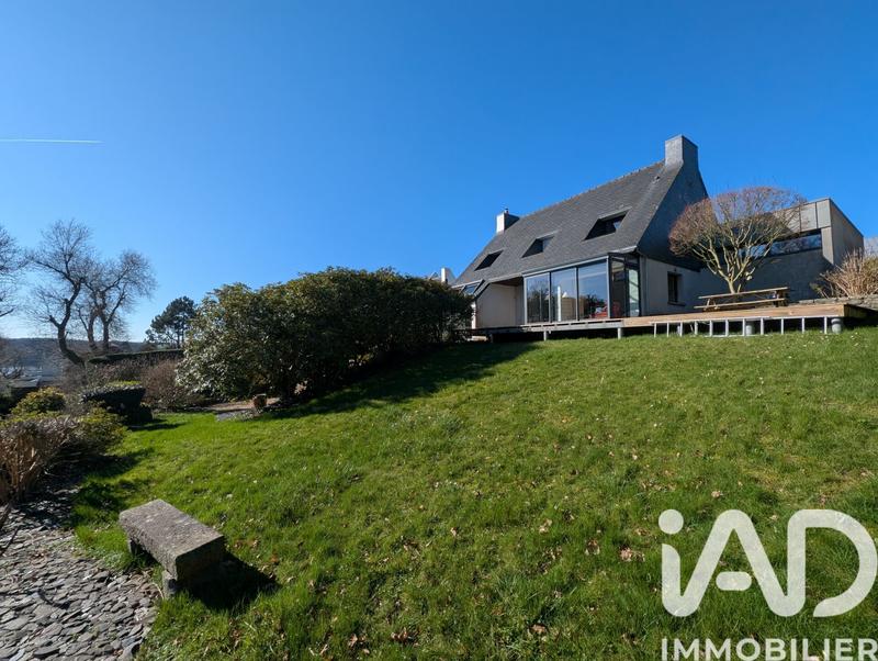 Maison - 150 m² - 7 pièces