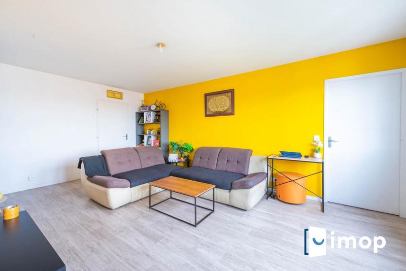 Appartement - 85 m² - 4 pièces