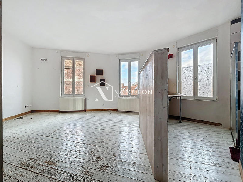 Maison - 177 m² - 6 pièces