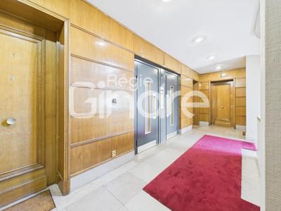 Appartement - 109 m² - 4 pièces