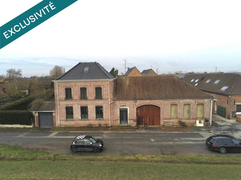 Maison - 350 m² - 18 pièces