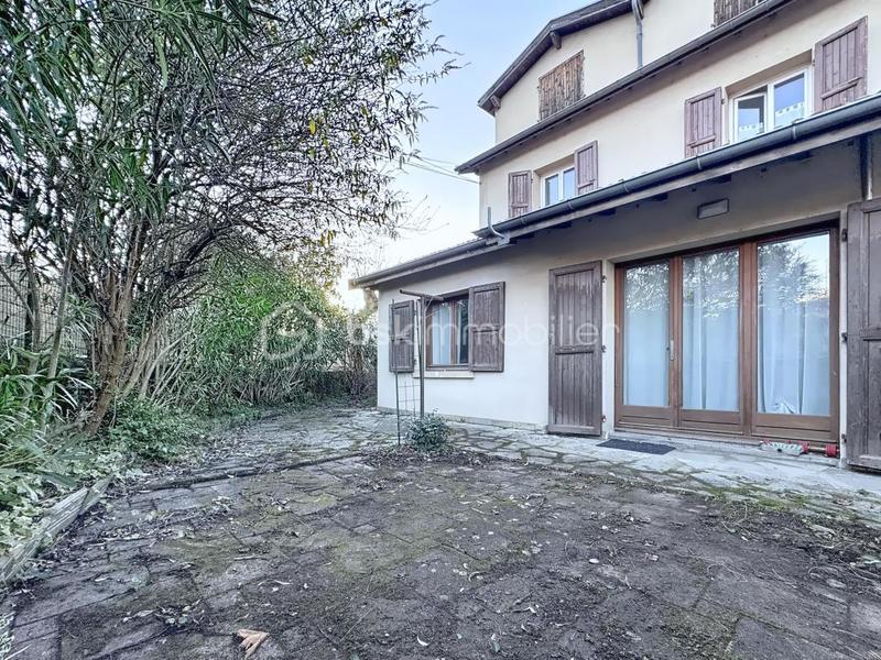Maison - 114 m² - 5 pièces