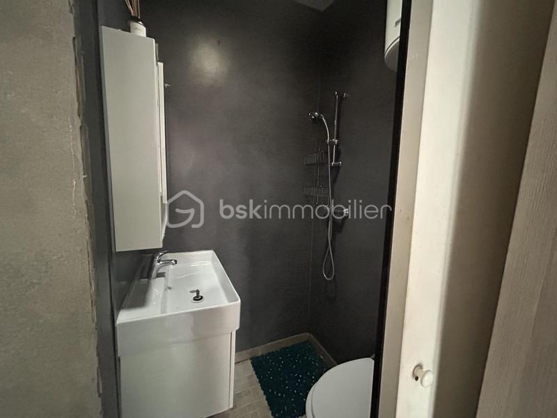 Studio - 23 m² - 2 pièces