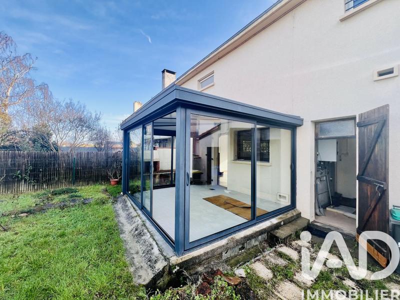 Maison - 88 m² - 5 pièces