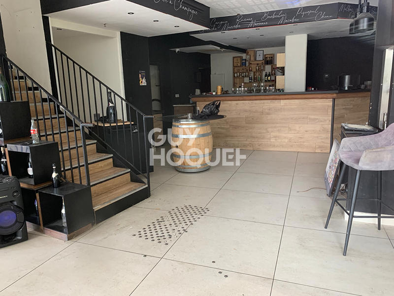 Local commercial - 121 m²