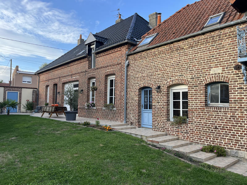 Maison - 184 m² - 6 pièces