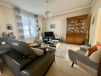 Maison - 157 m² - 6 pièces