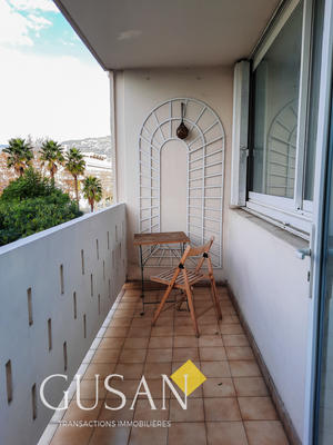 Appartement - 75 m² - 4 pièces