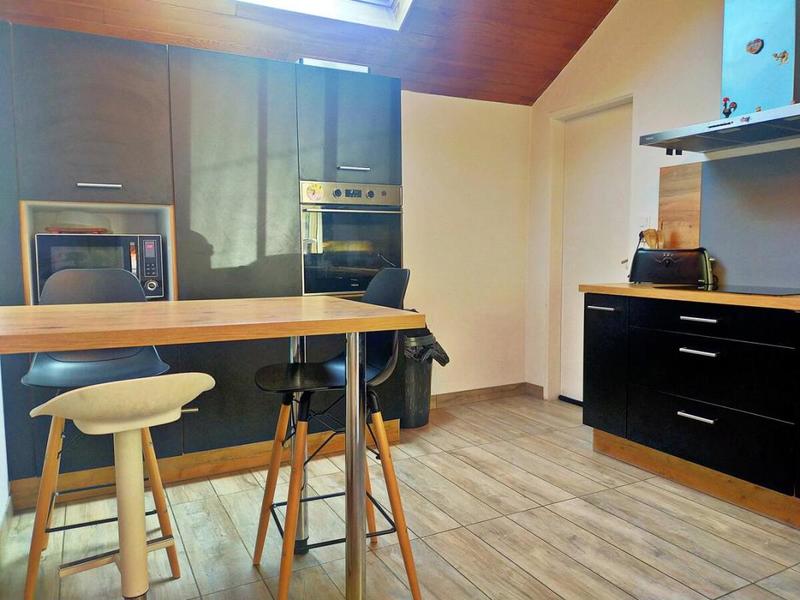 Maison - 188 m² - 8 pièces