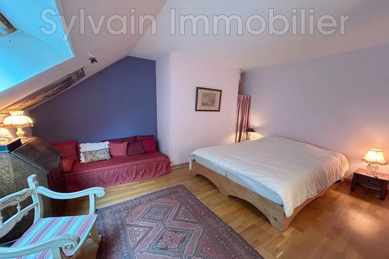 Maison - 171 m² - 7 pièces