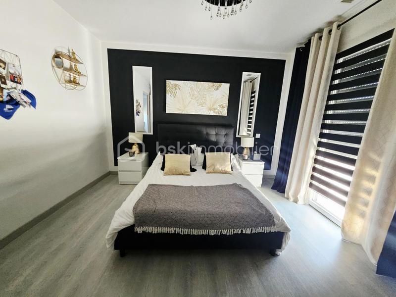 Maison - 172 m² - 5 pièces