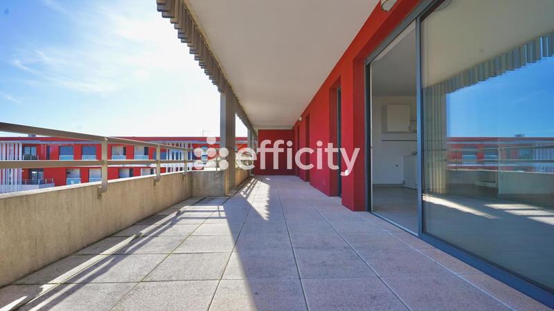 Appartement - 82 m² - 4 pièces