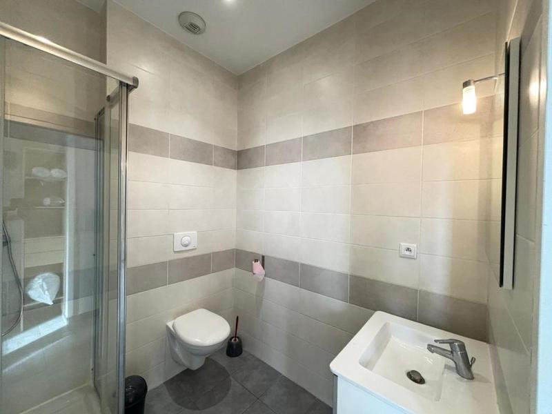 Studio - 25 m² - 1 pièce